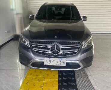 Mercedes-Benz GLC260