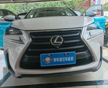 Lexus NX200T